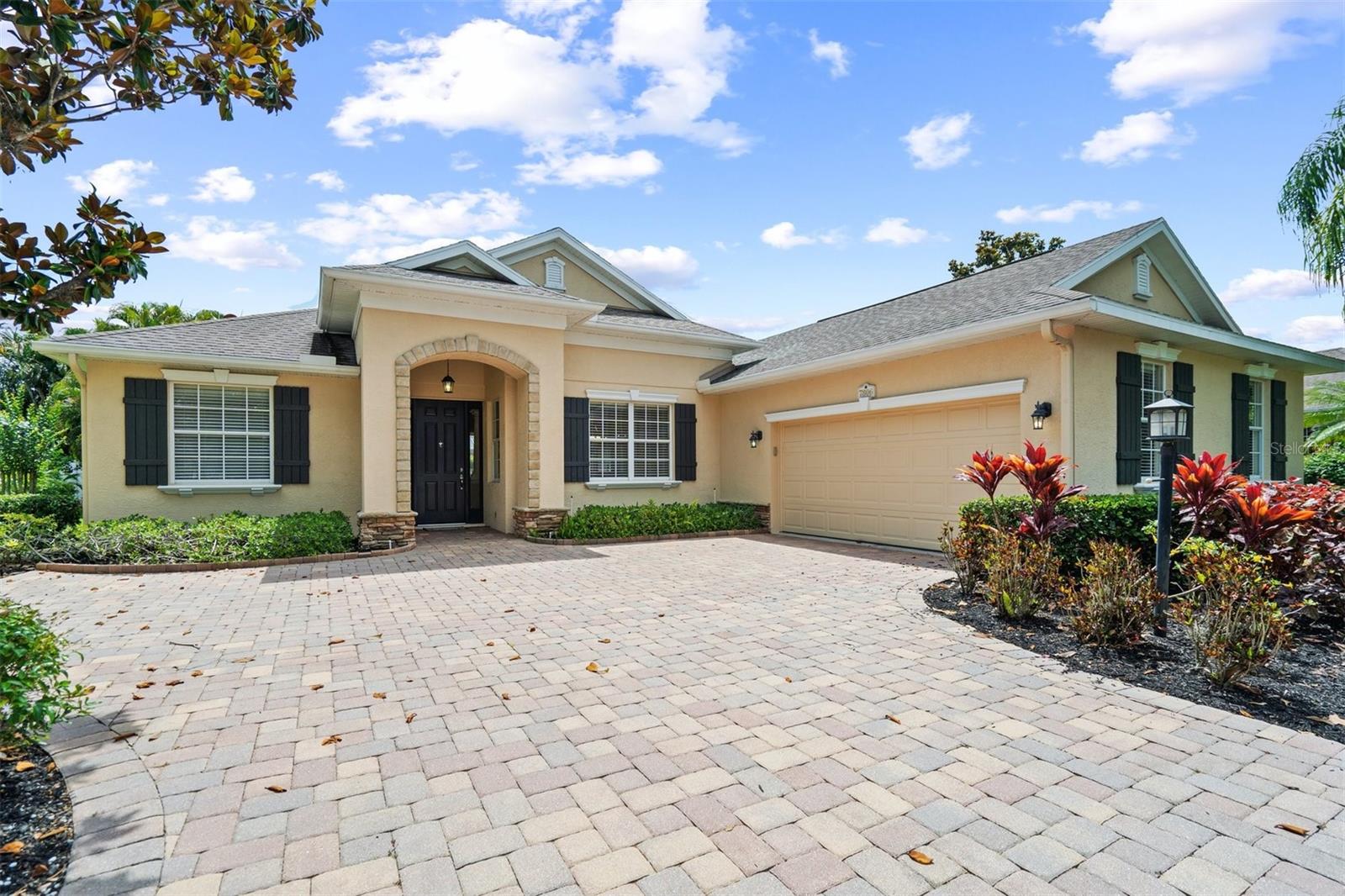 Details for 7806 Drayton Circle, BRADENTON, FL 34201