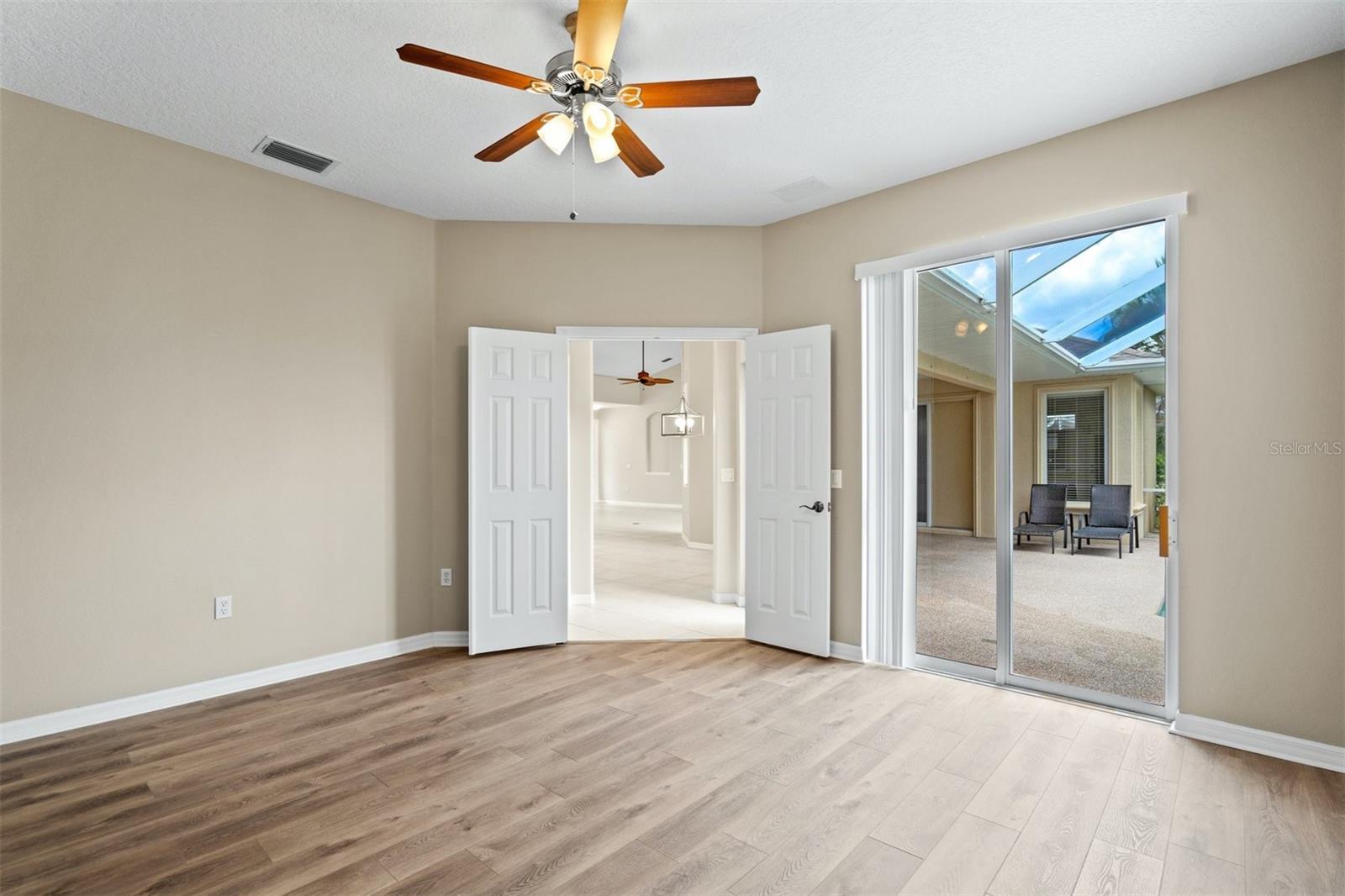 Image 23 of 66 For 7806 Drayton Circle
