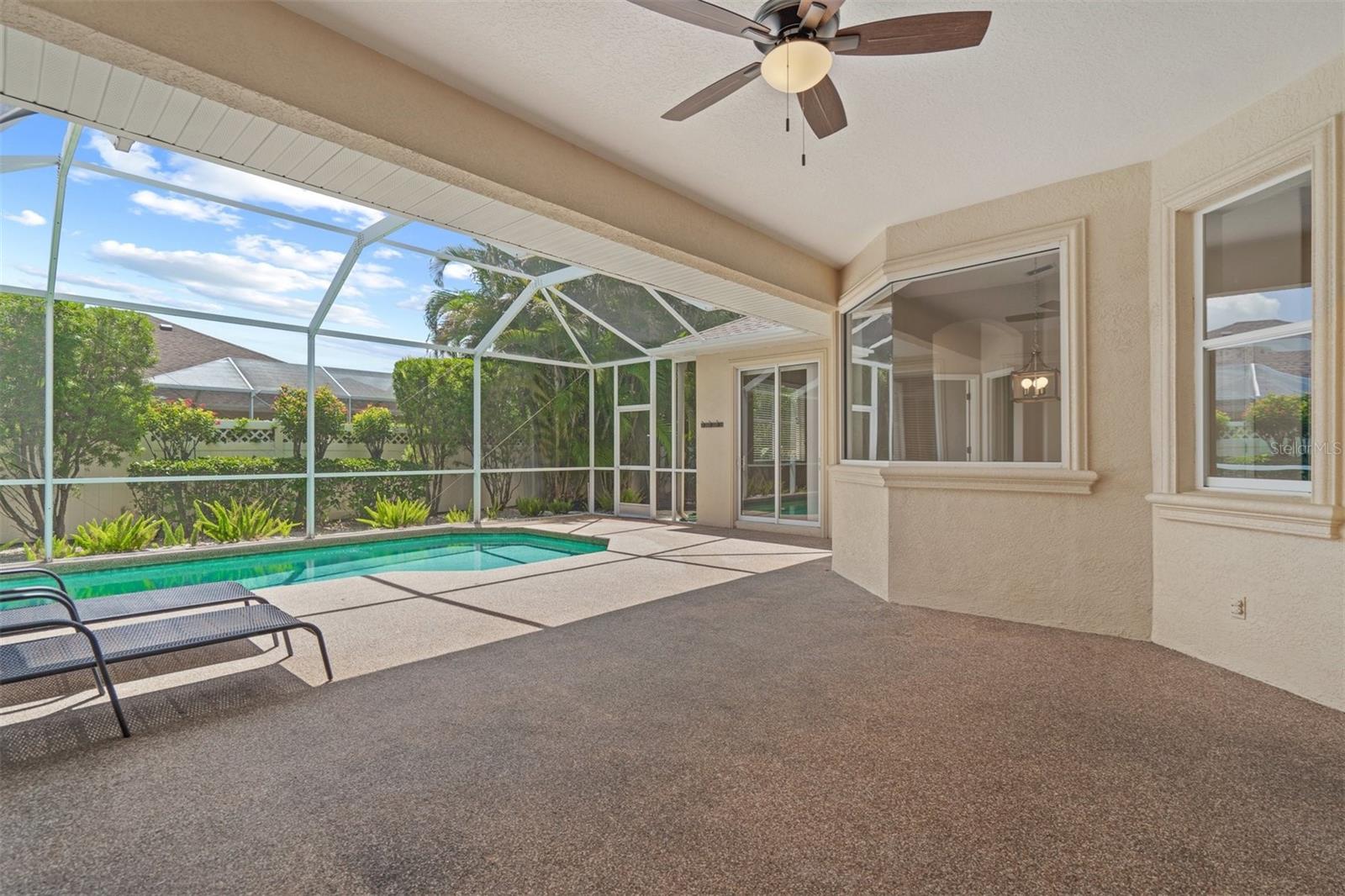 Image 34 of 66 For 7806 Drayton Circle