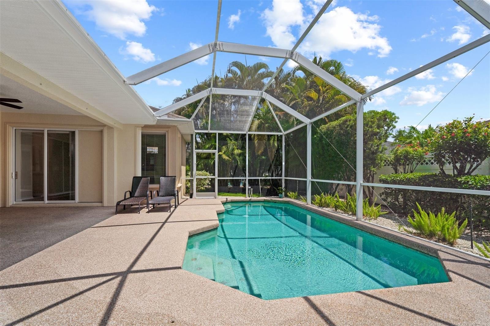 Image 36 of 66 For 7806 Drayton Circle