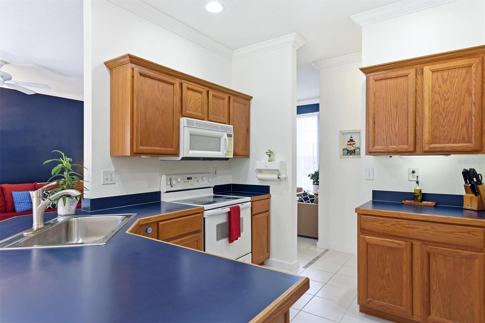 Image 4 of 38 For 6269 Donnington Court