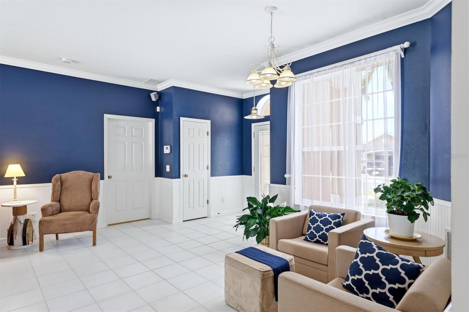 Image 9 of 38 For 6269 Donnington Court