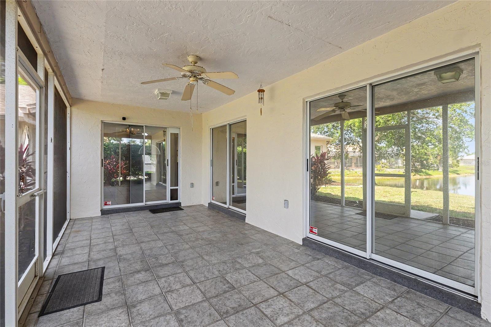 Image 32 of 42 For 5657 29th Street Circle E