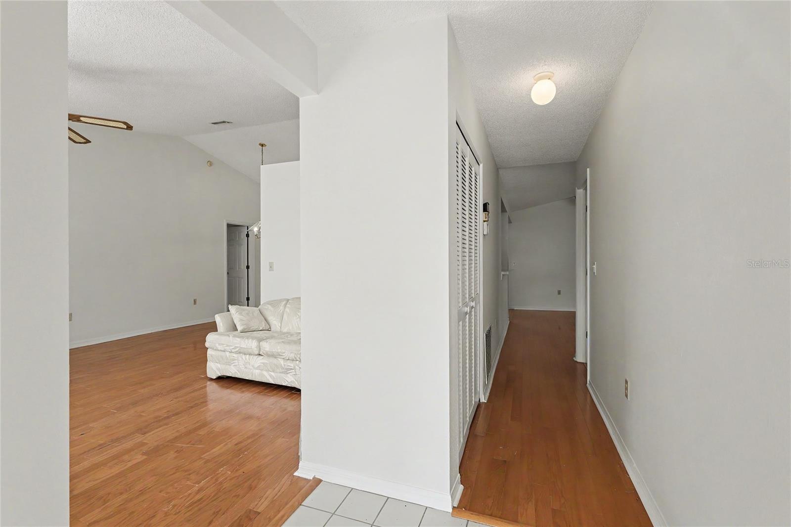 Image 5 of 42 For 5657 29th Street Circle E