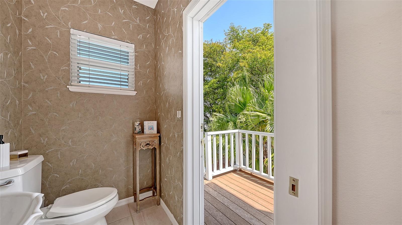 Image 34 of 88 For 3040 Gulf Of Mexico Drive 3