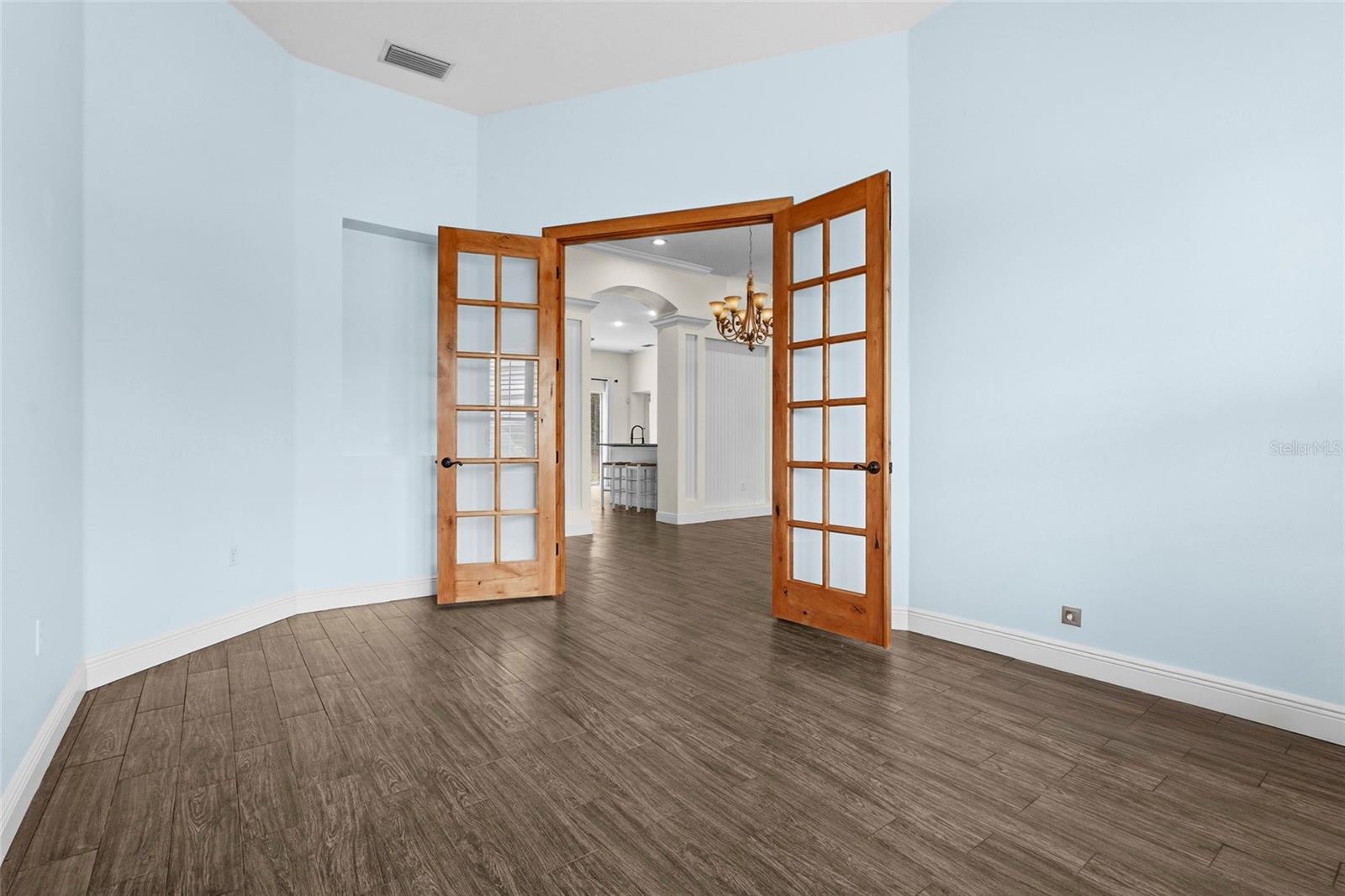Image 11 of 83 For 8307 Planters Knoll Ter