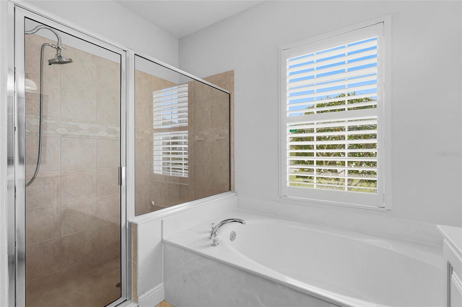 Image 30 of 83 For 8307 Planters Knoll Ter