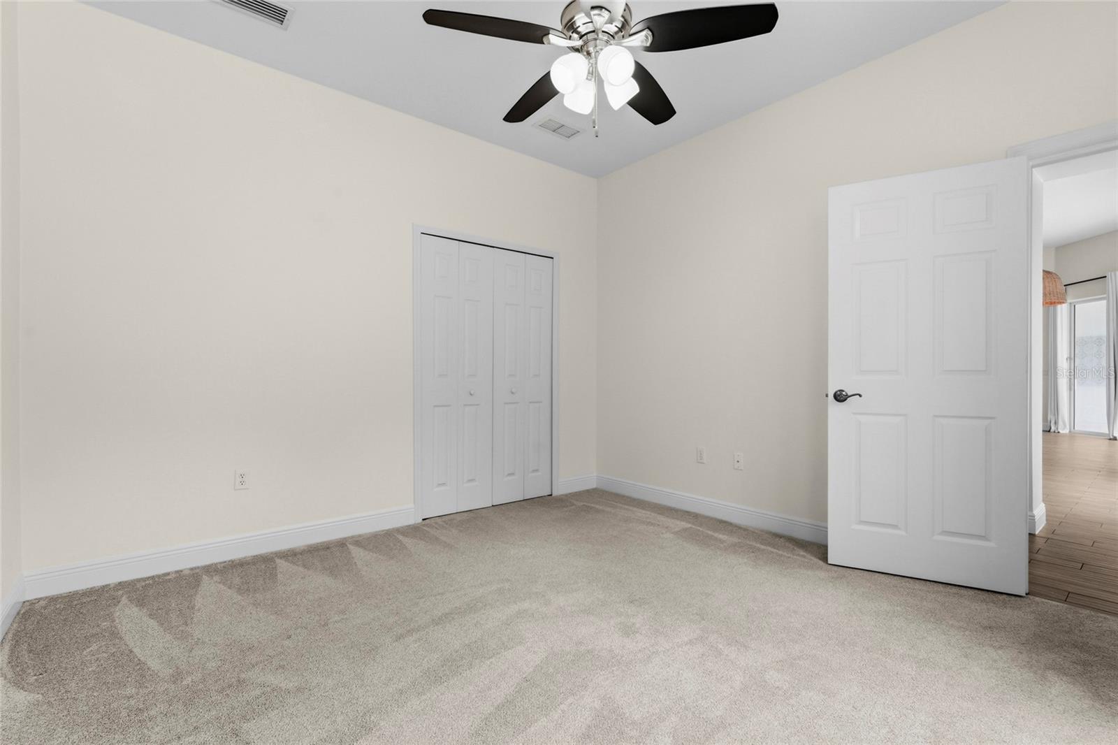 Image 39 of 83 For 8307 Planters Knoll Ter