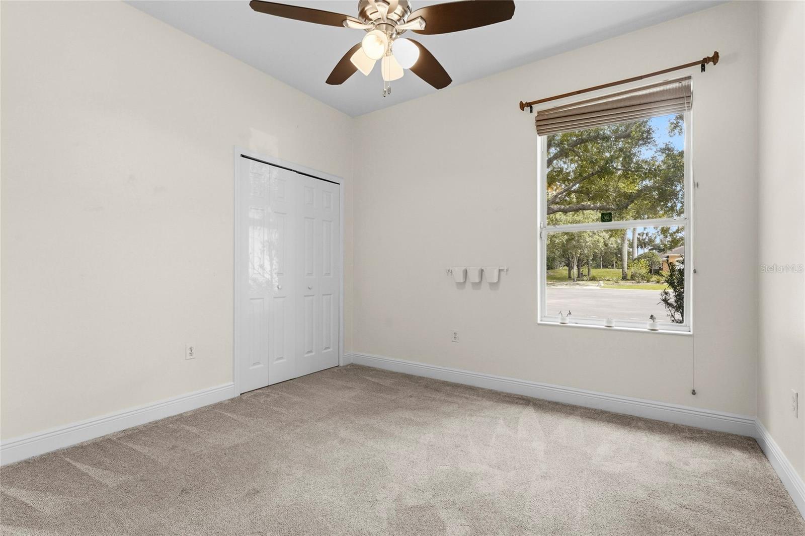 Image 42 of 83 For 8307 Planters Knoll Ter