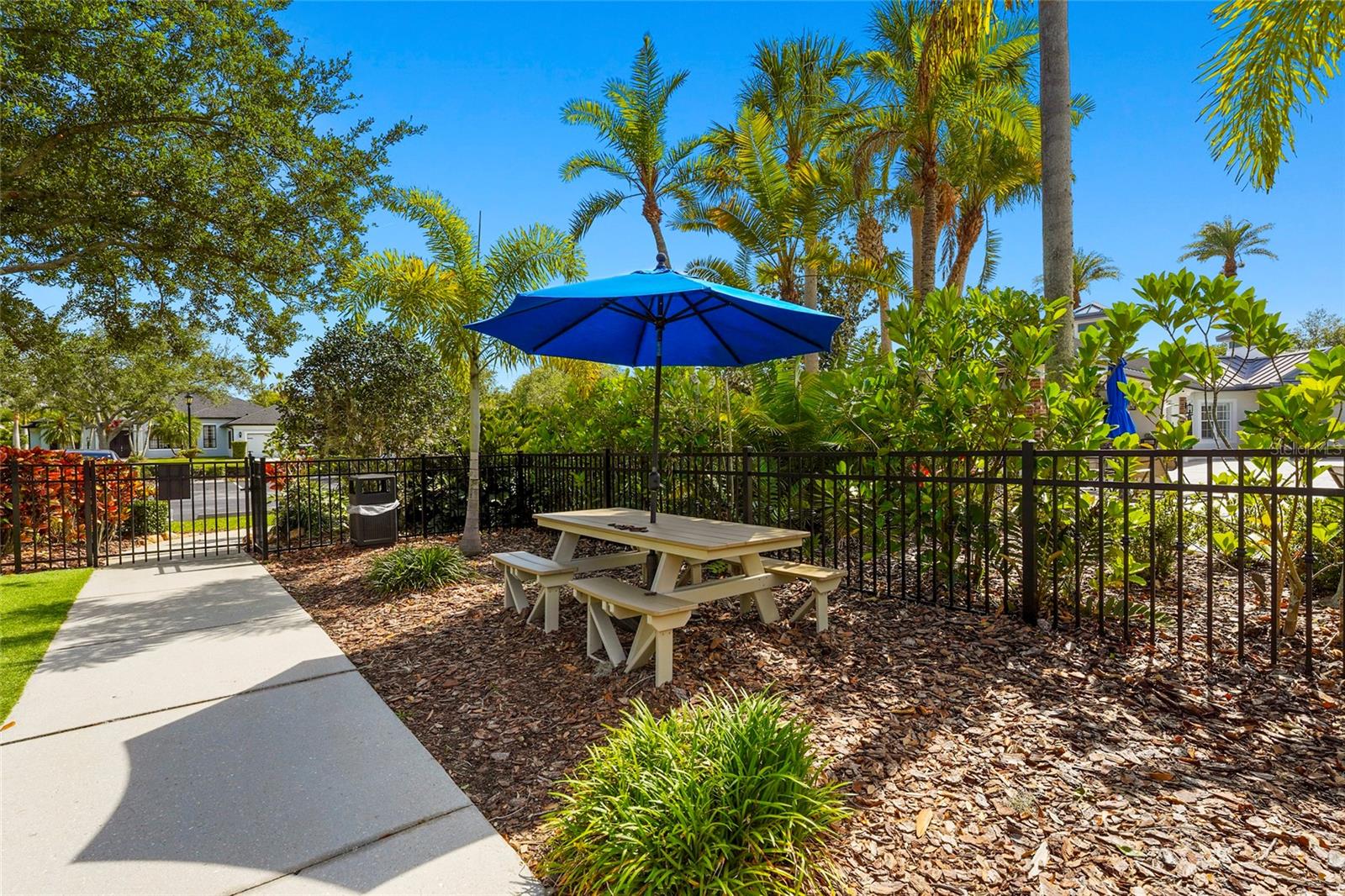 Image 63 of 83 For 8307 Planters Knoll Ter