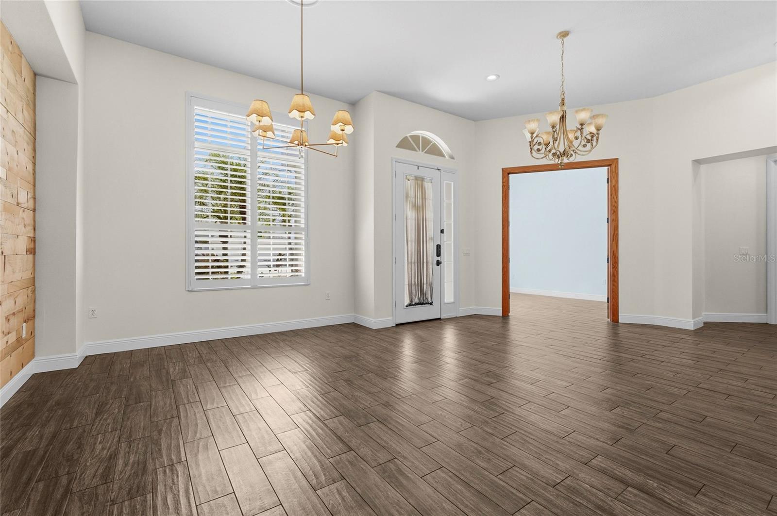 Image 8 of 83 For 8307 Planters Knoll Ter