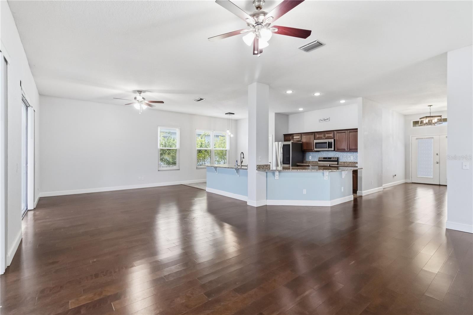 Image 14 of 45 For 5104 52nd Avenue W
