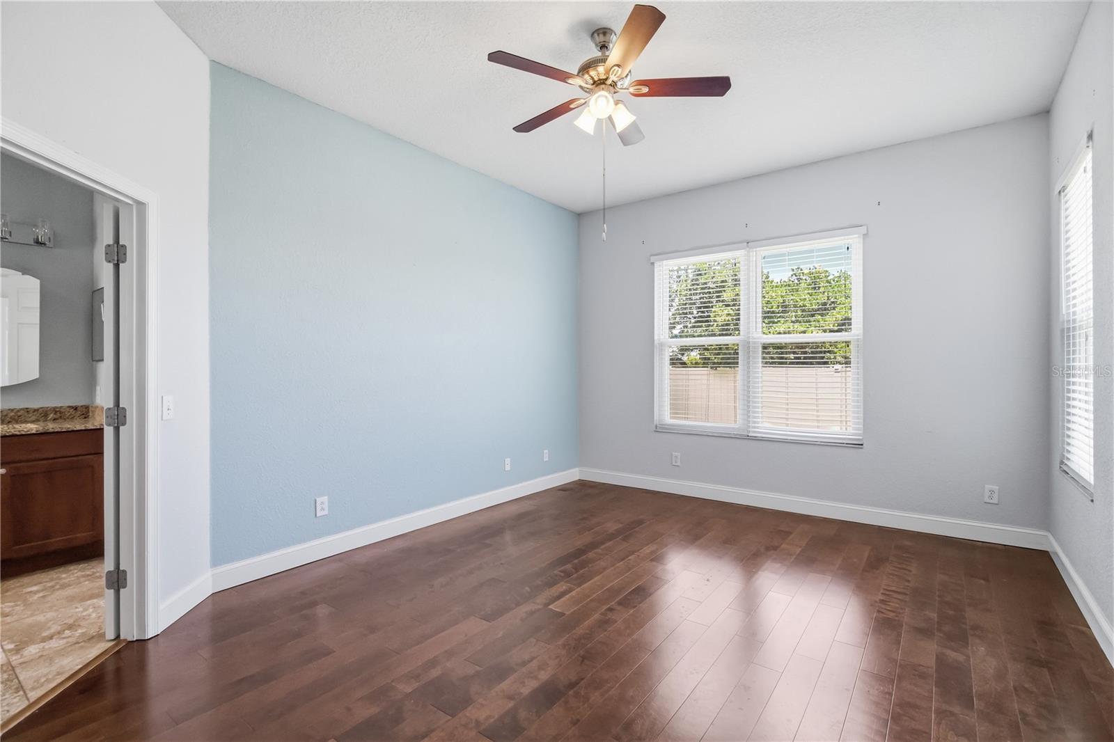 Image 19 of 45 For 5104 52nd Avenue W