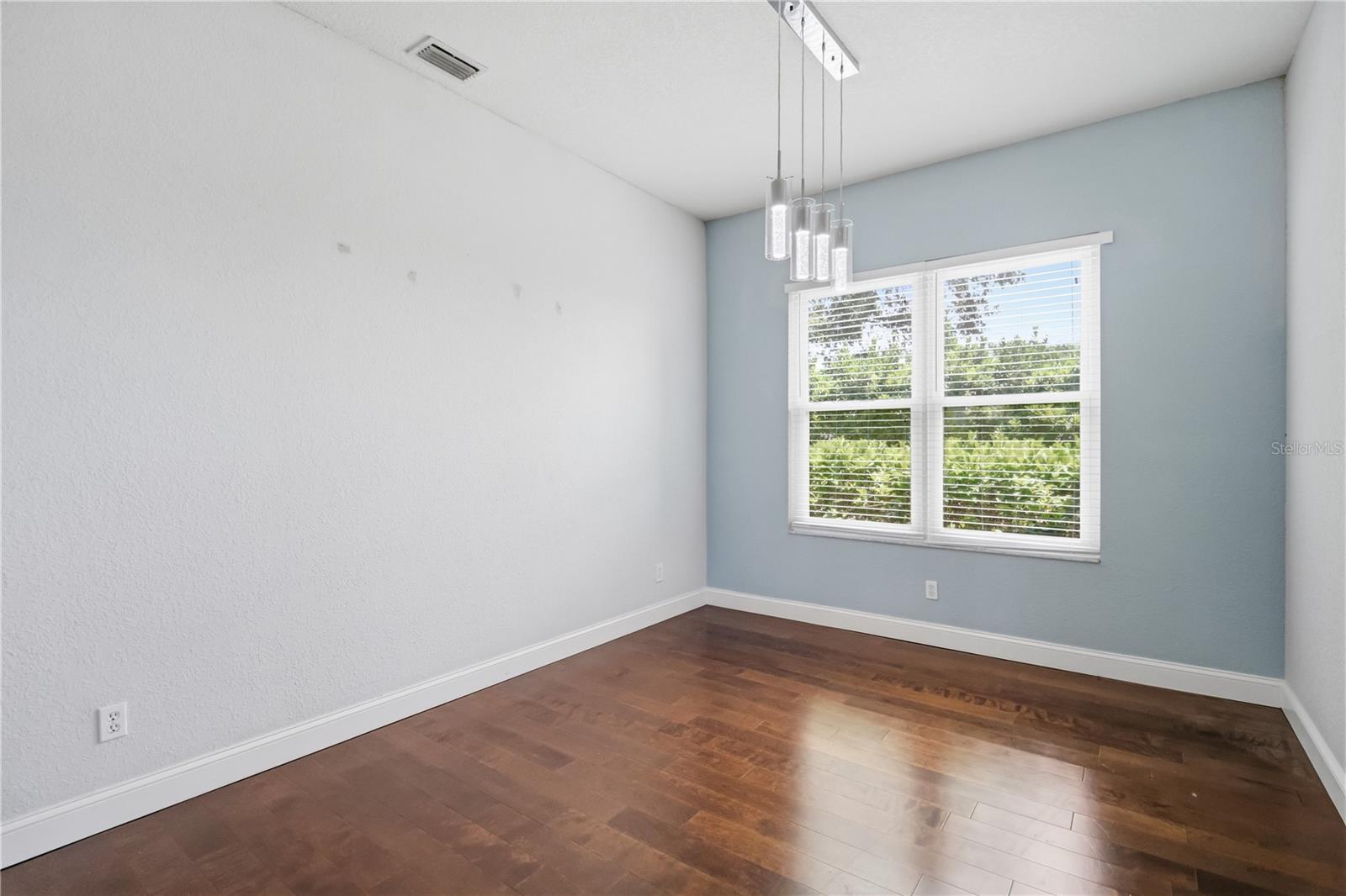 Image 20 of 45 For 5104 52nd Avenue W