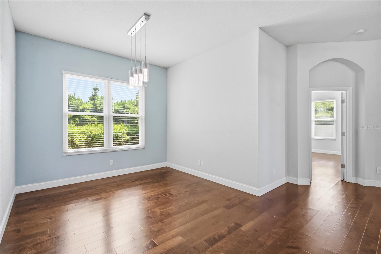 Image 21 of 45 For 5104 52nd Avenue W