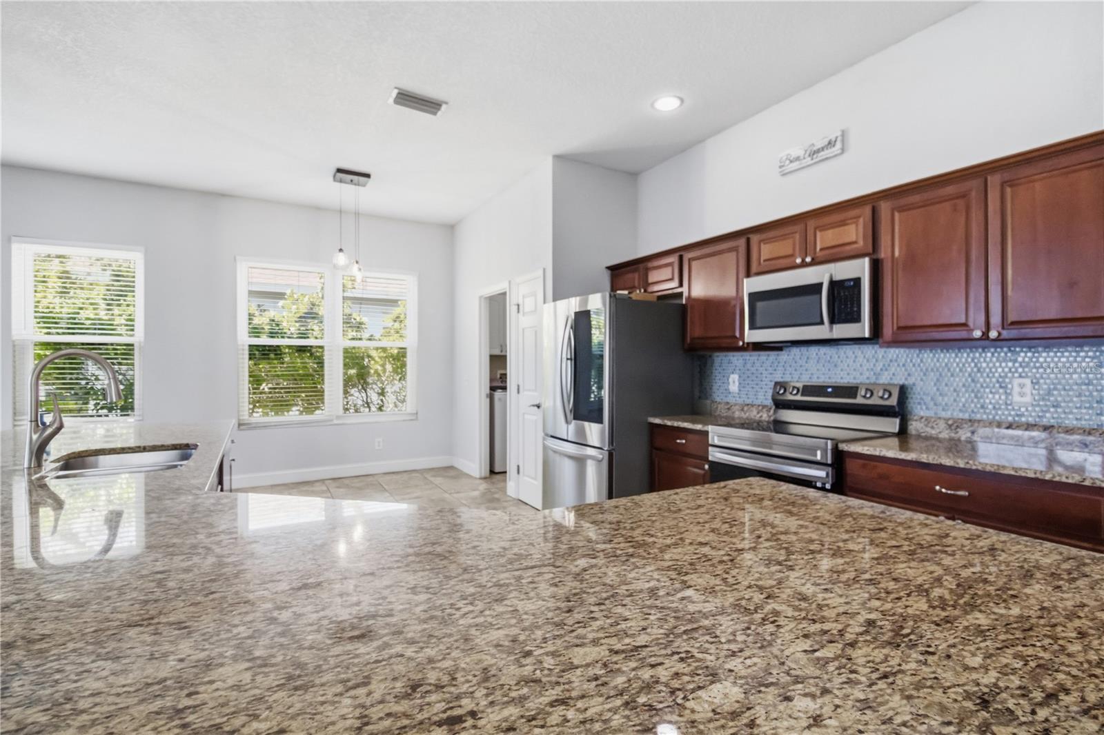 Image 5 of 45 For 5104 52nd Avenue W
