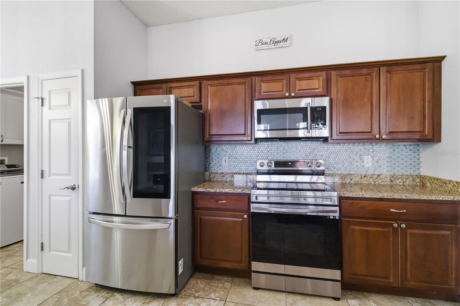 Image 6 of 45 For 5104 52nd Avenue W