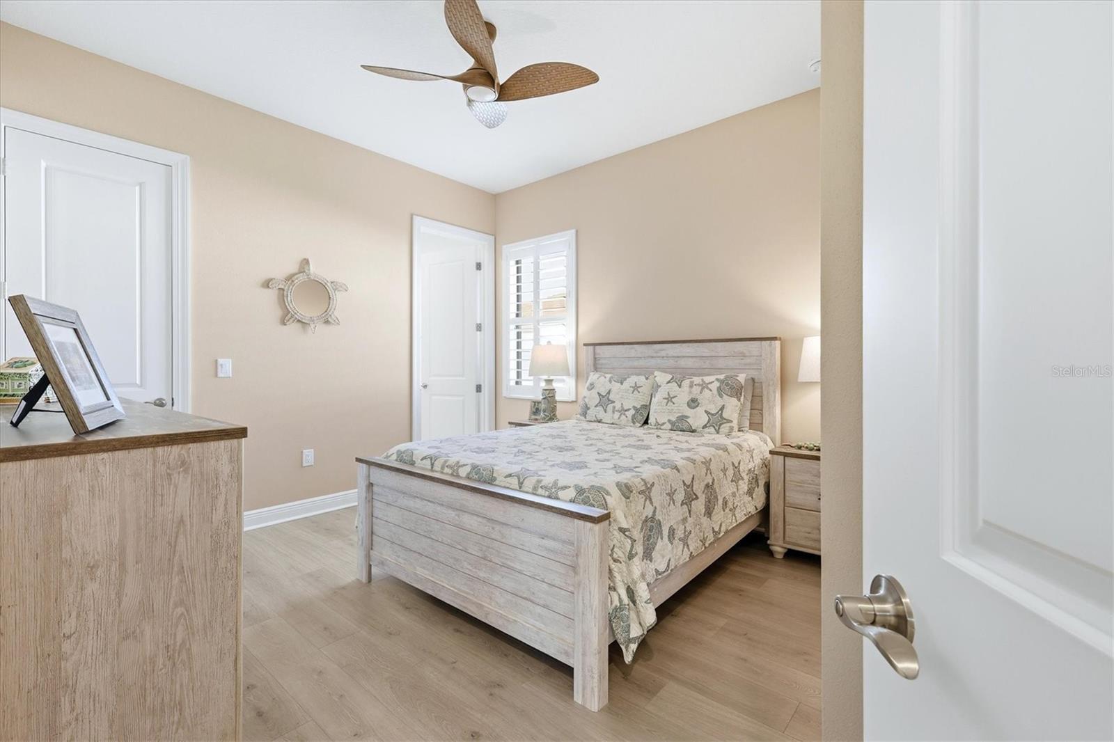 Image 18 of 23 For 4950 Kiva Circle
