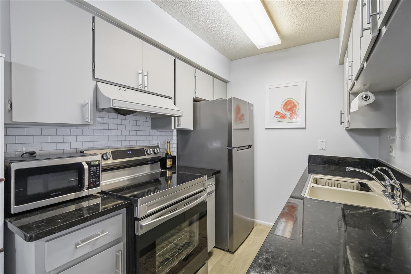 Image 12 of 41 For 2715 72nd Street Court W