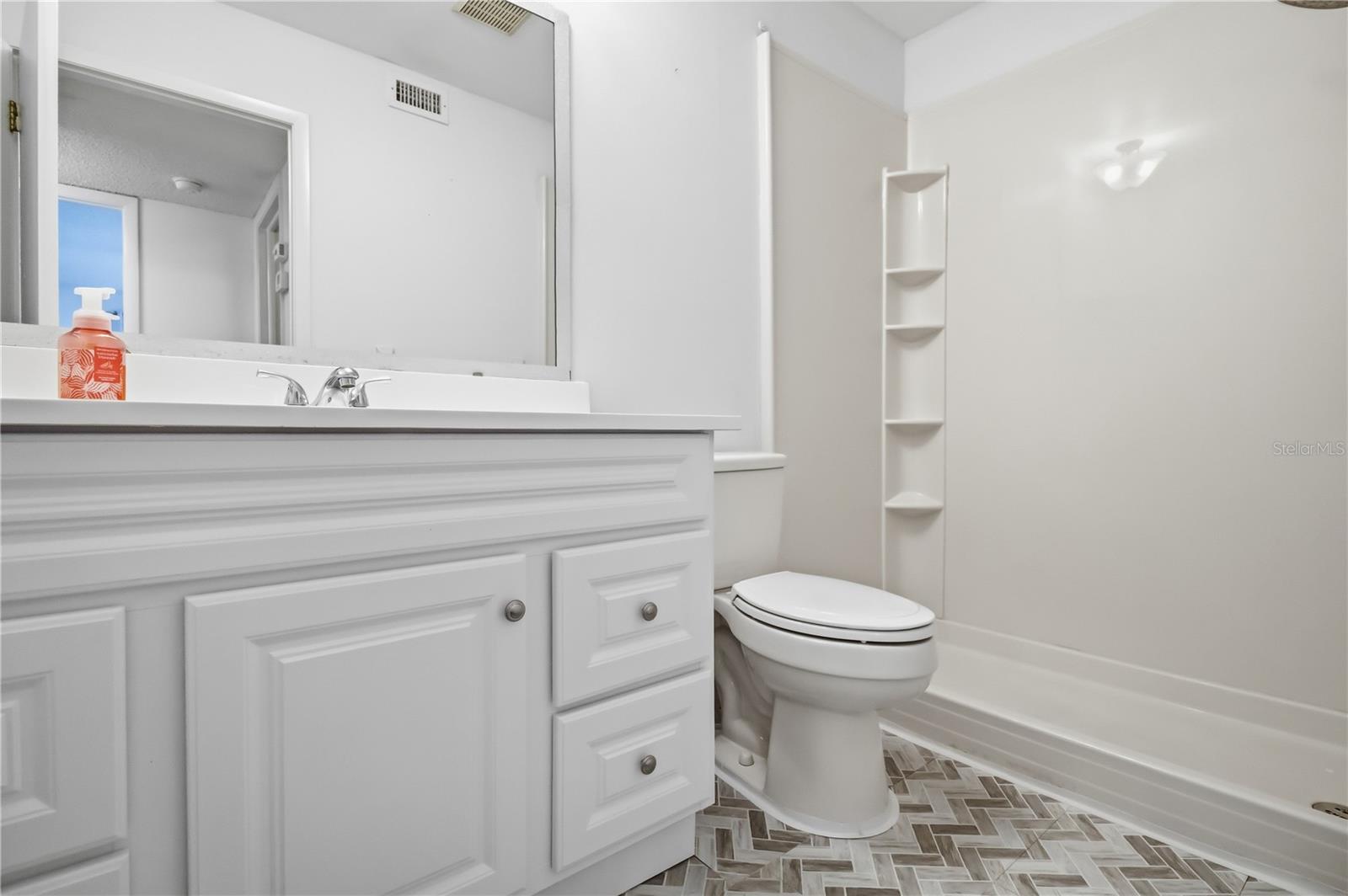 Image 22 of 41 For 2715 72nd Street Court W