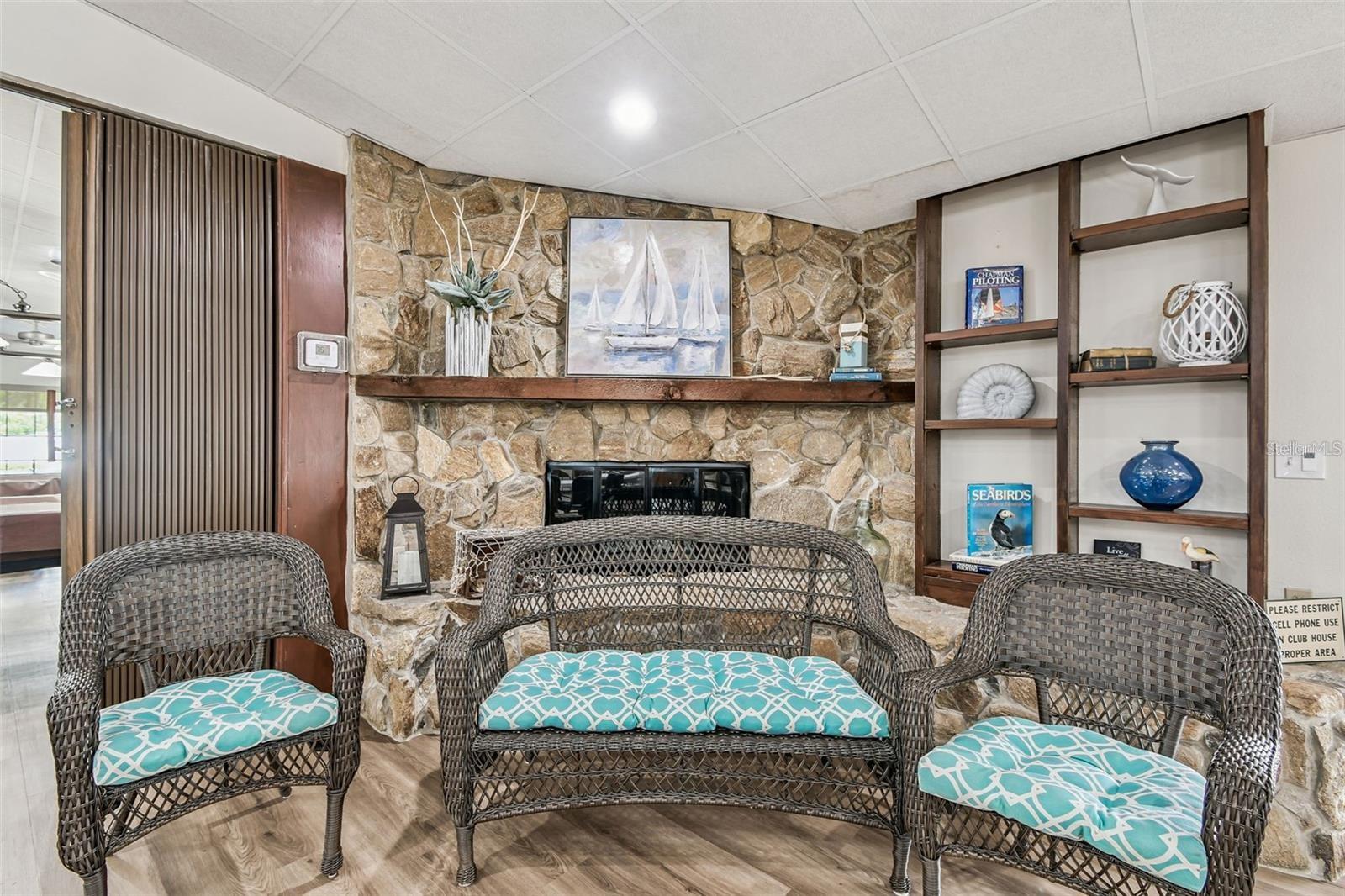 Image 36 of 41 For 2715 72nd Street Court W