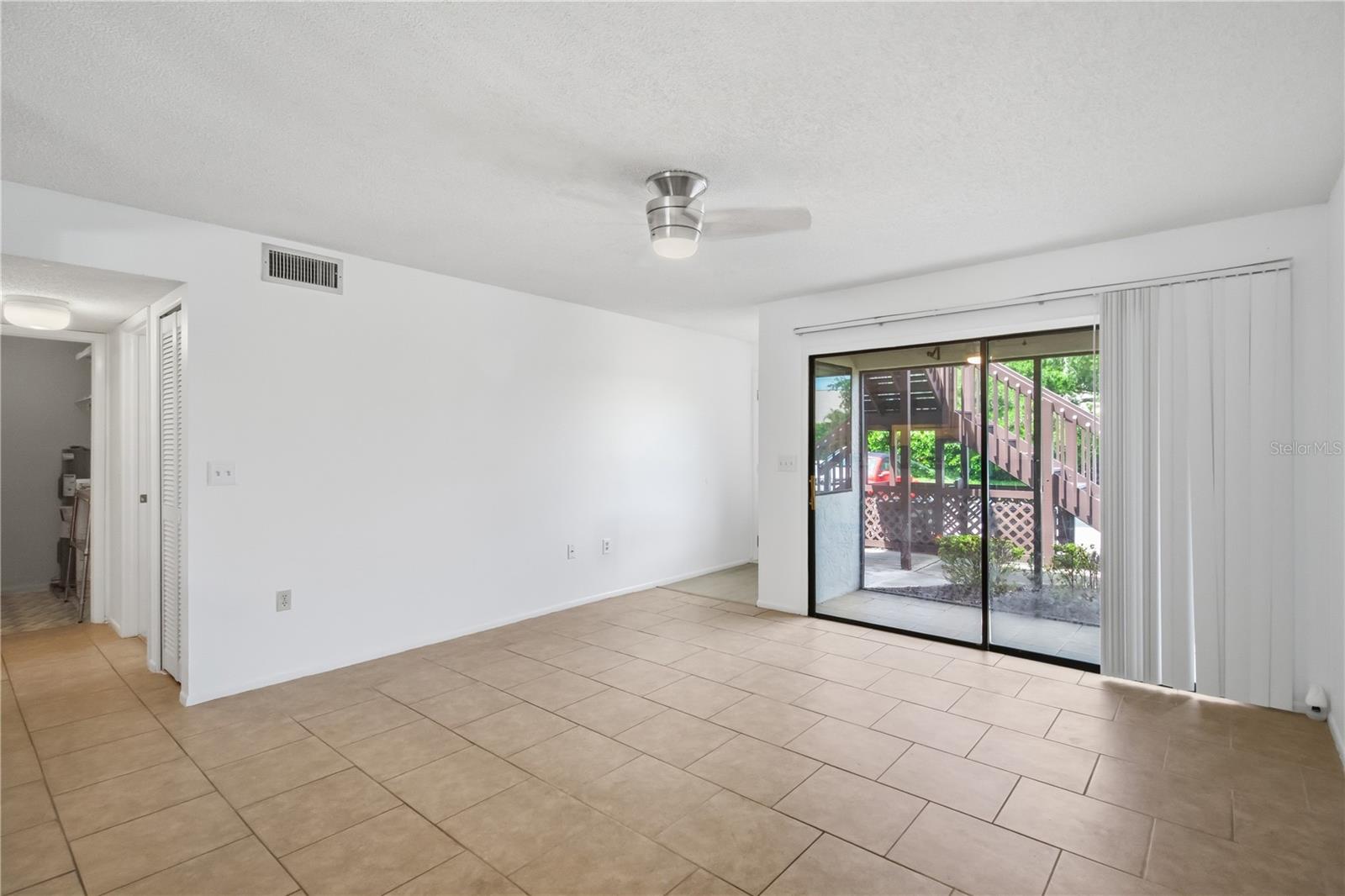 Image 7 of 41 For 2715 72nd Street Court W