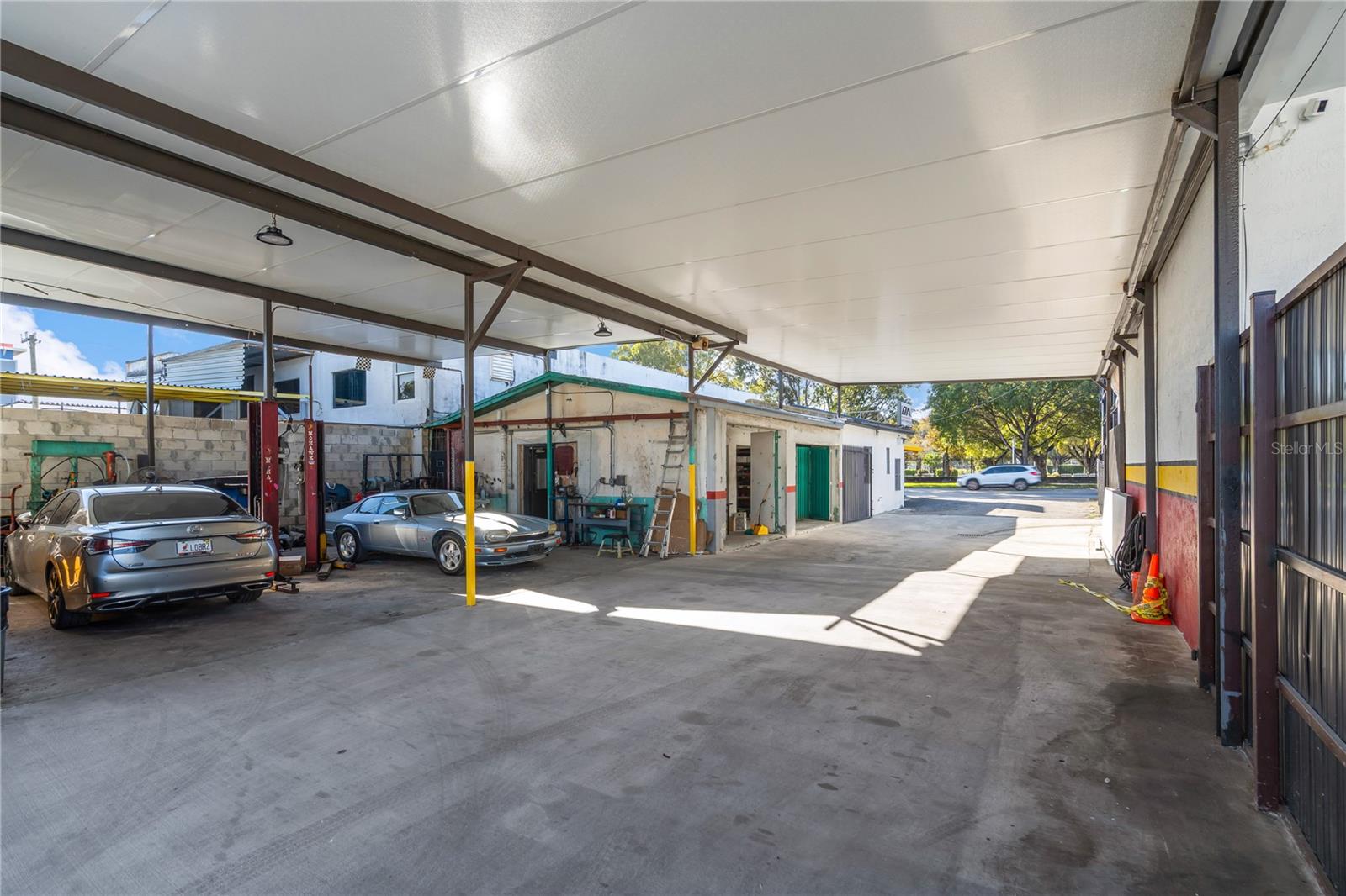 Image 16 of 21 For 3219 8th Street