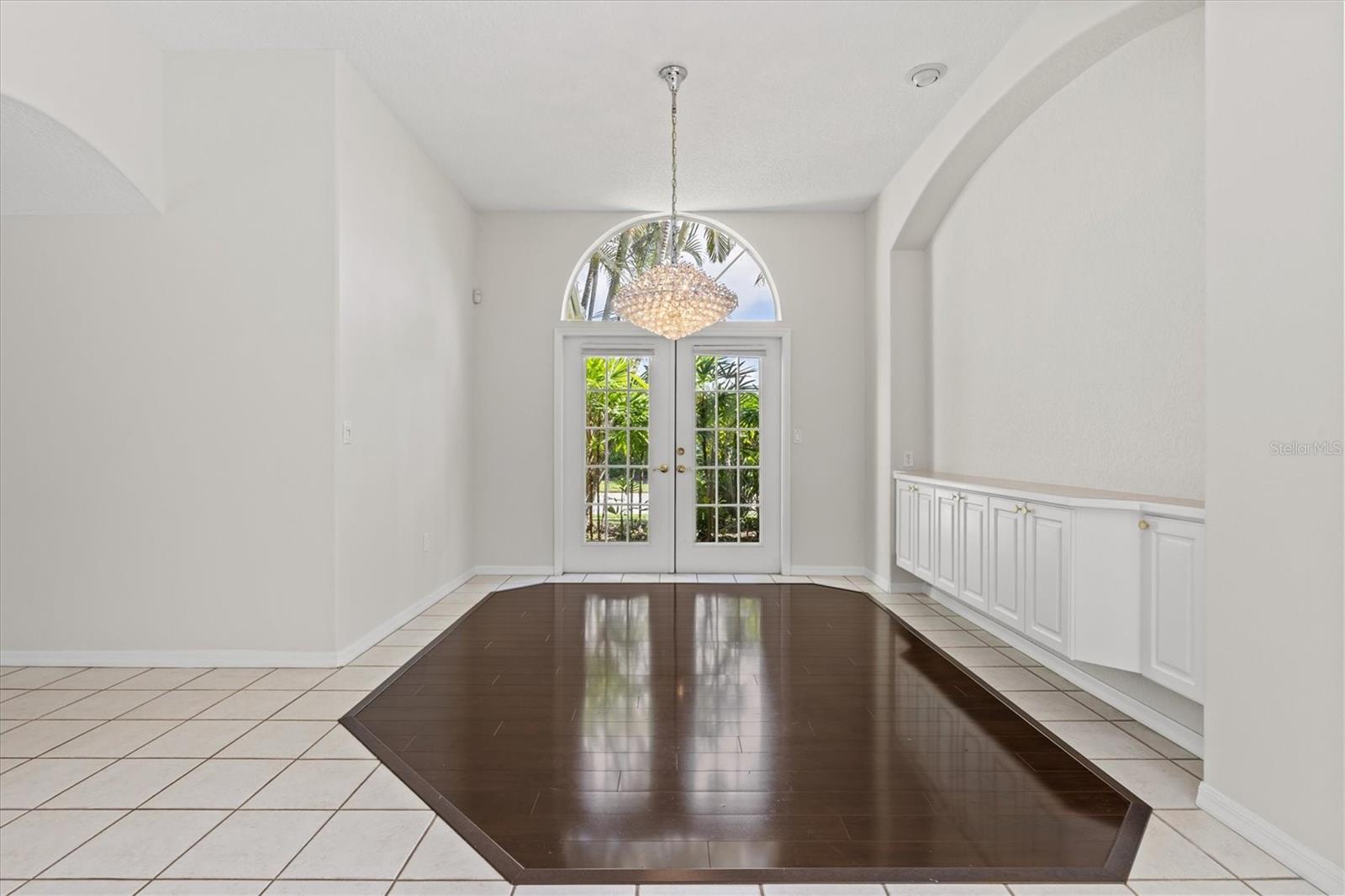 Image 10 of 82 For 4146 Hearthstone Drive