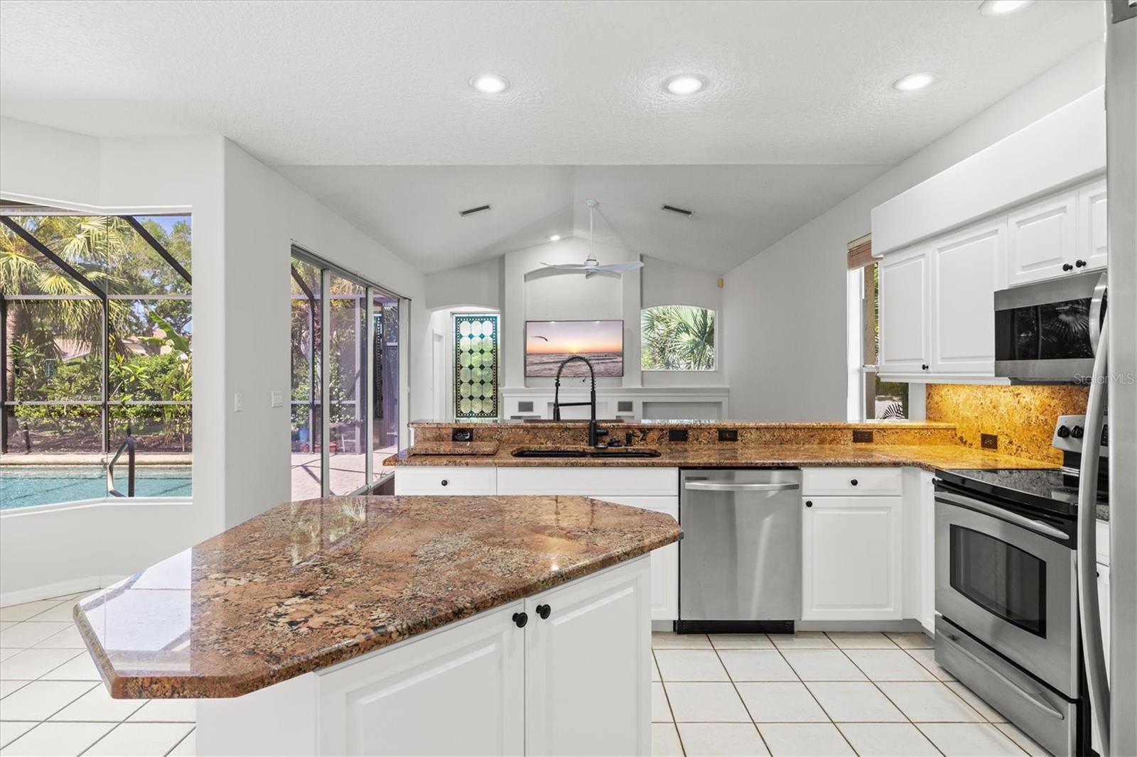 Image 21 of 82 For 4146 Hearthstone Drive