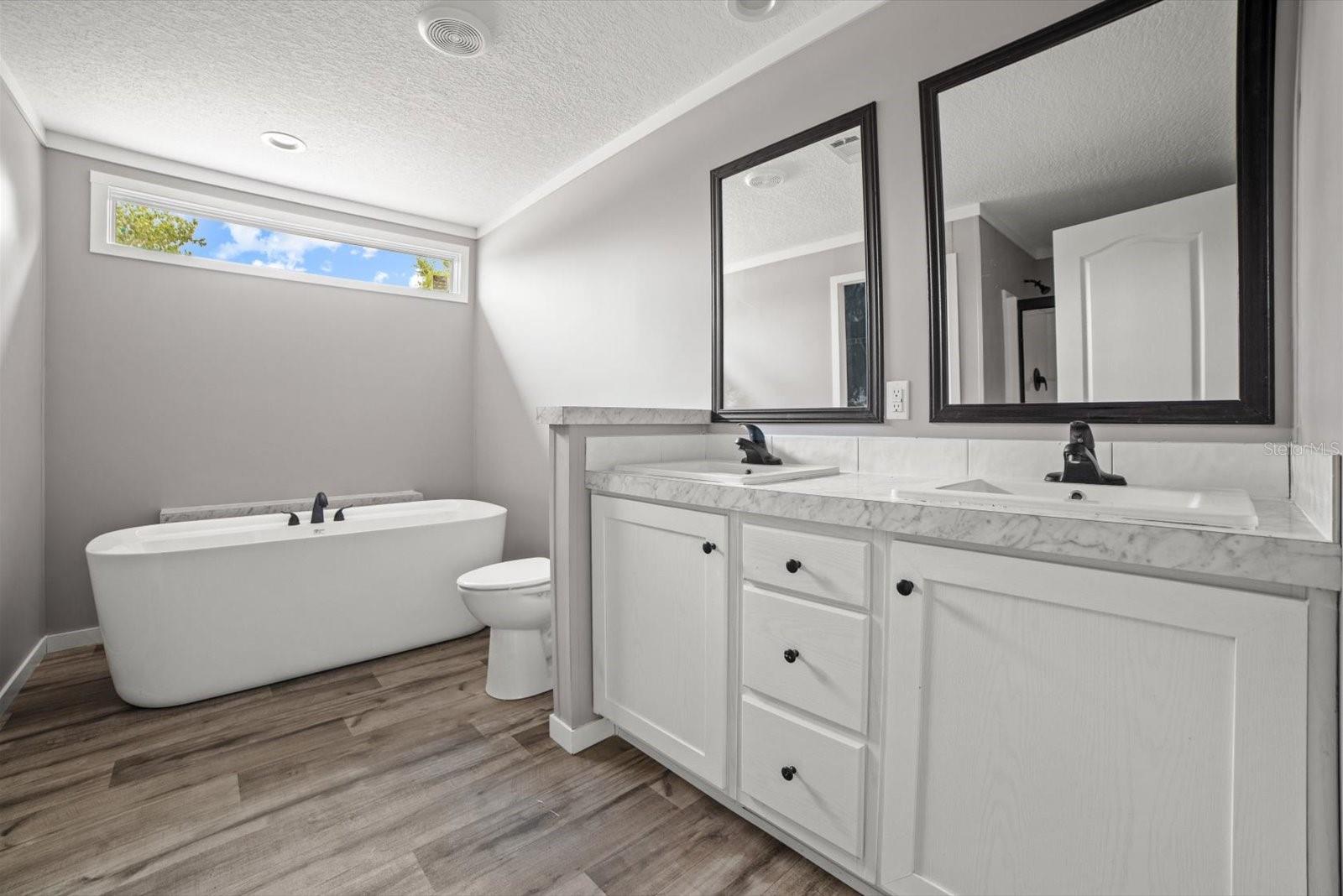 Image 12 of 36 For 20213 258th Street