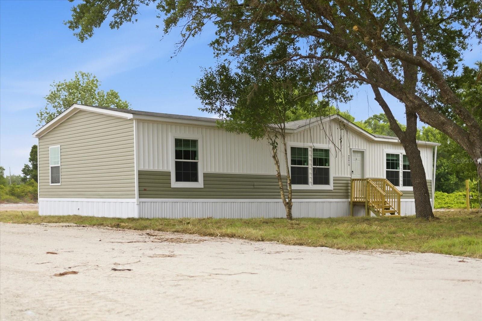 Image 23 of 36 For 20213 258th Street