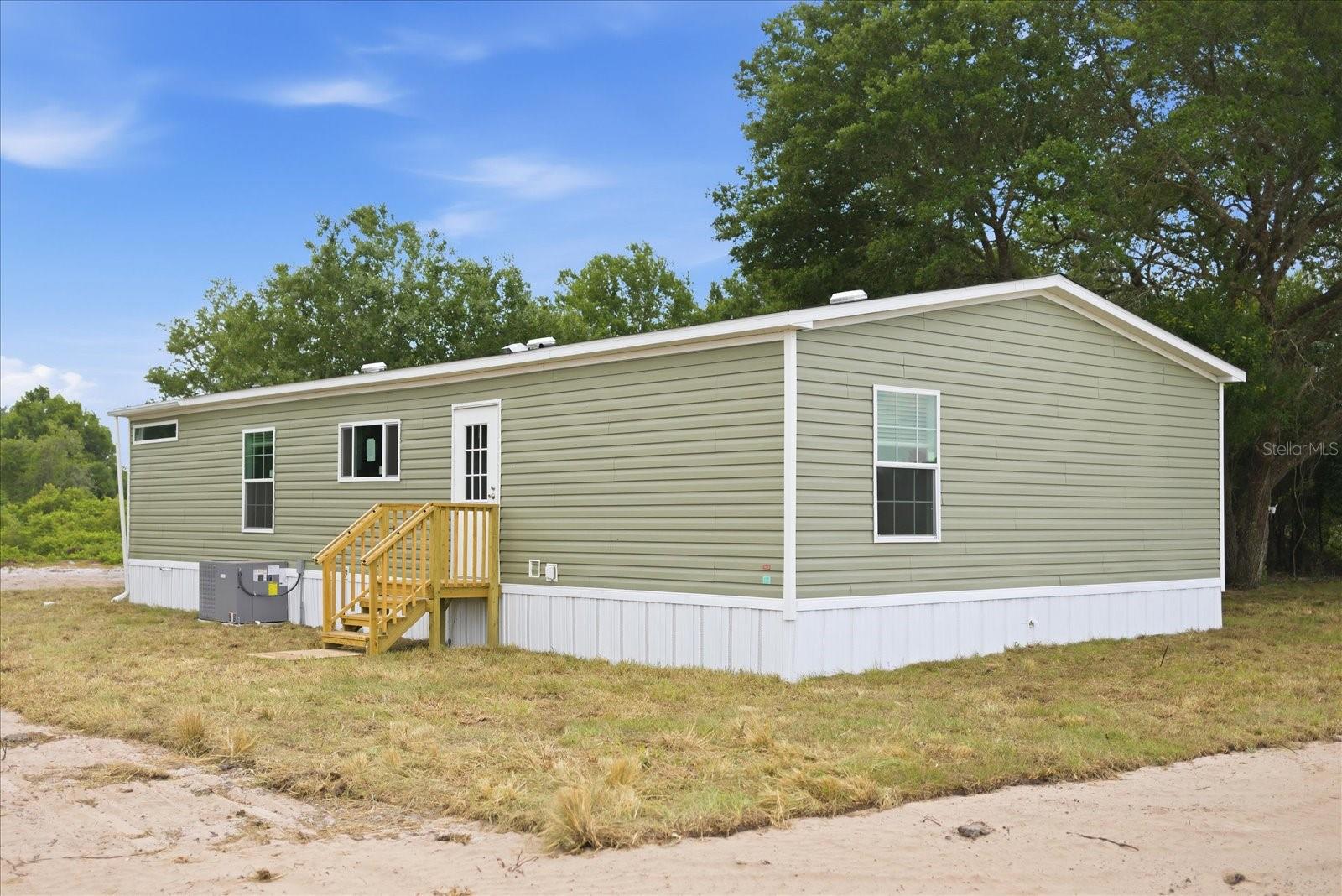 Image 26 of 36 For 20213 258th Street