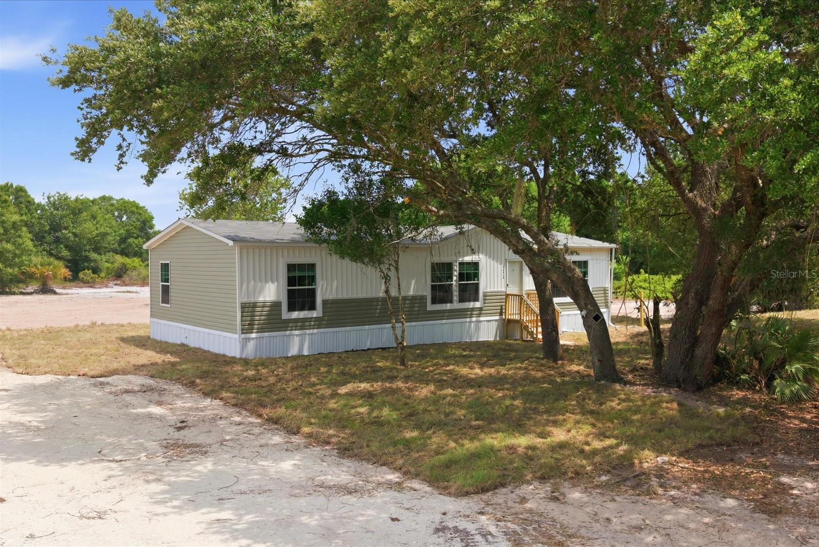 Image 3 of 36 For 20213 258th Street