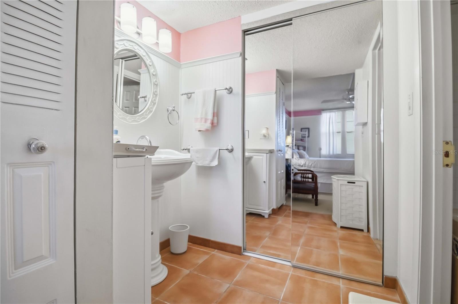Image 12 of 28 For 2901 26th St W  408
