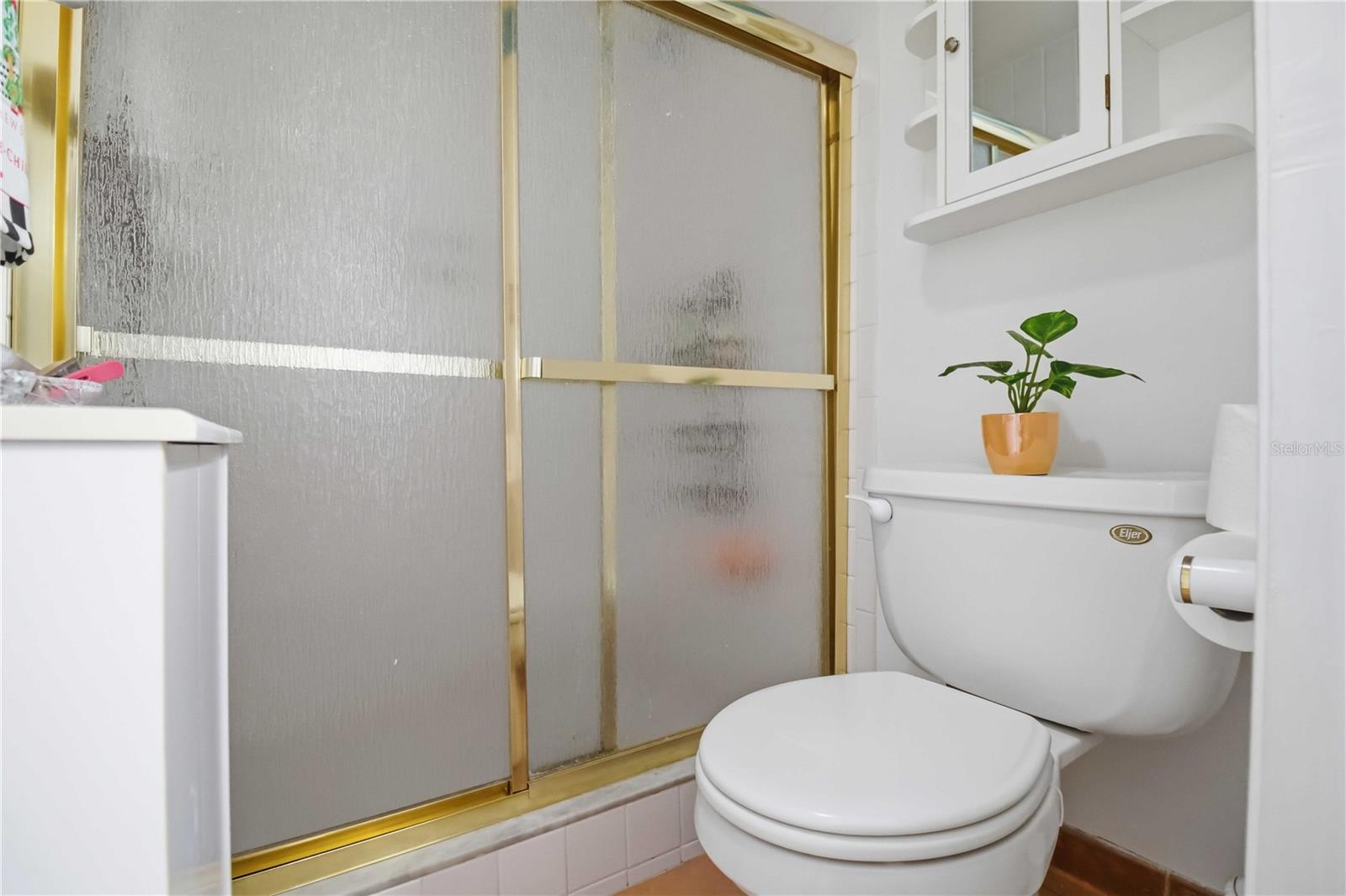 Image 18 of 28 For 2901 26th St W  408