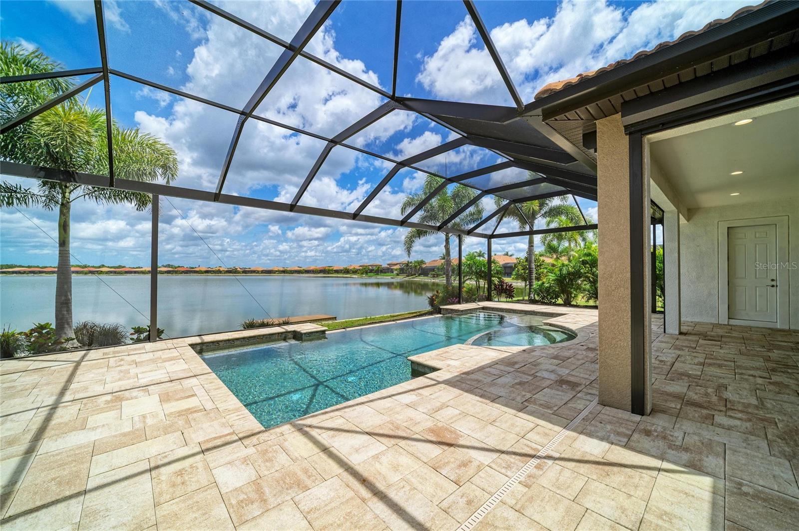 Image 25 of 100 For 259 Toscavilla Boulevard