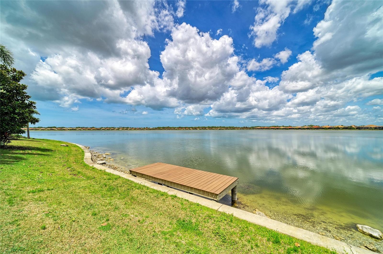 Image 3 of 100 For 259 Toscavilla Boulevard