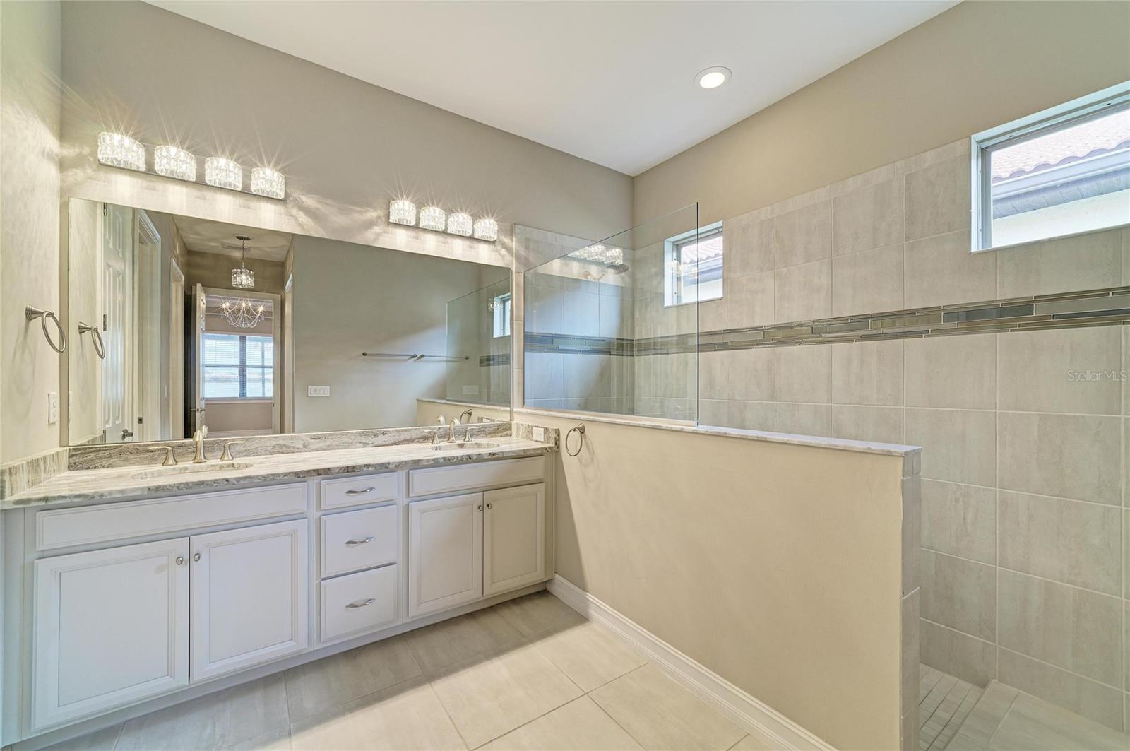 Image 51 of 100 For 259 Toscavilla Boulevard