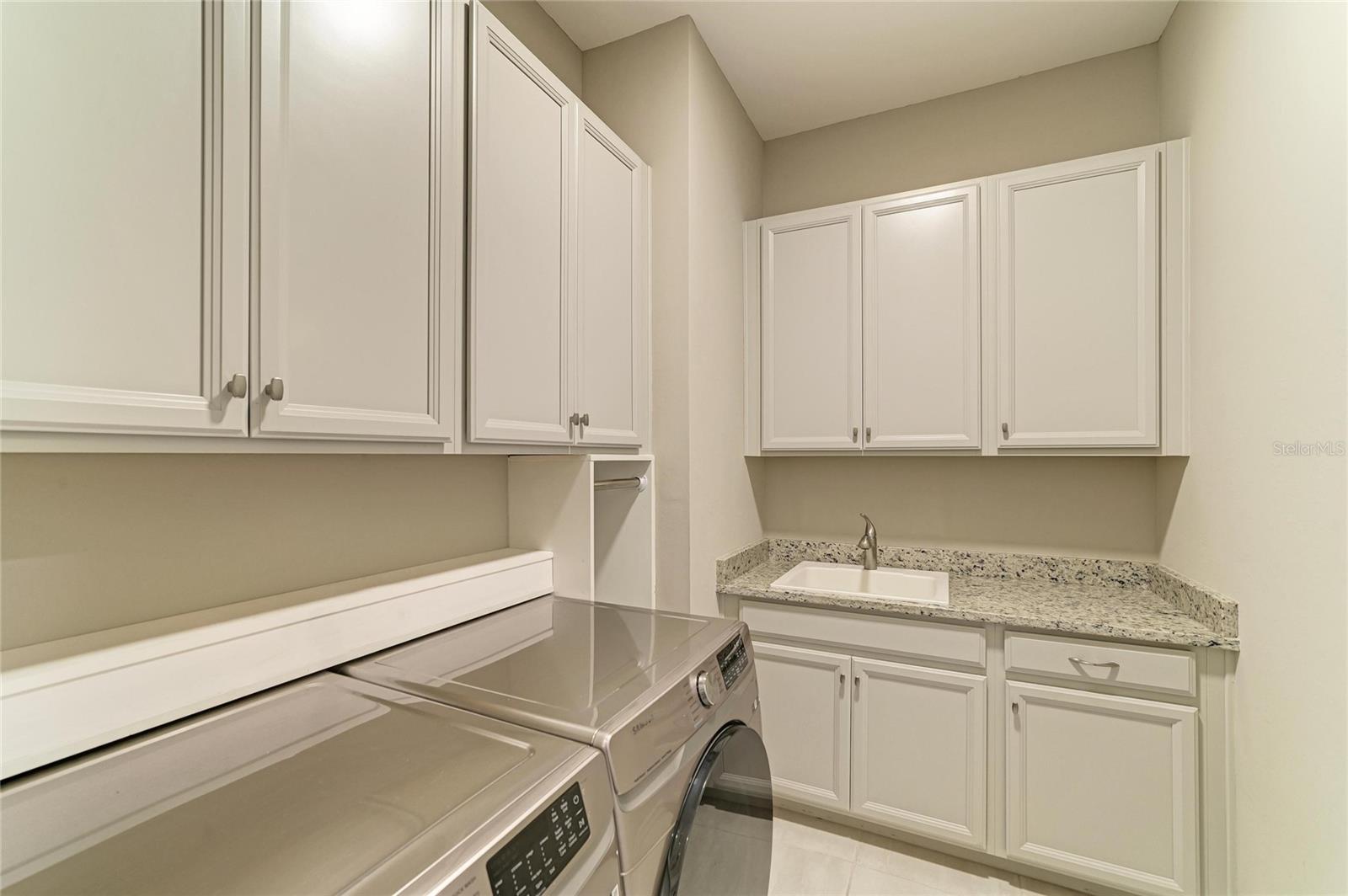 Image 74 of 100 For 259 Toscavilla Boulevard