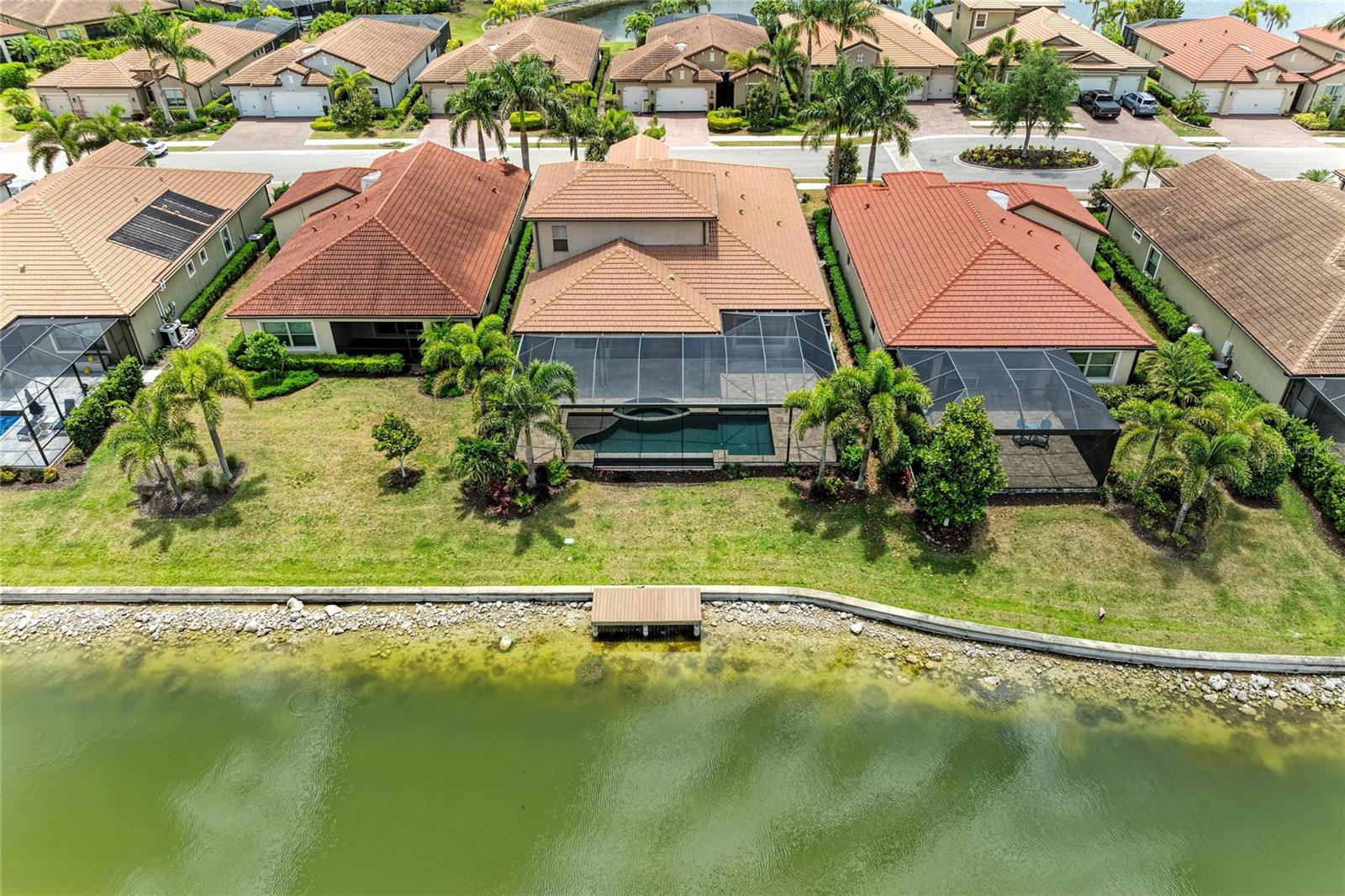 Image 79 of 100 For 259 Toscavilla Boulevard