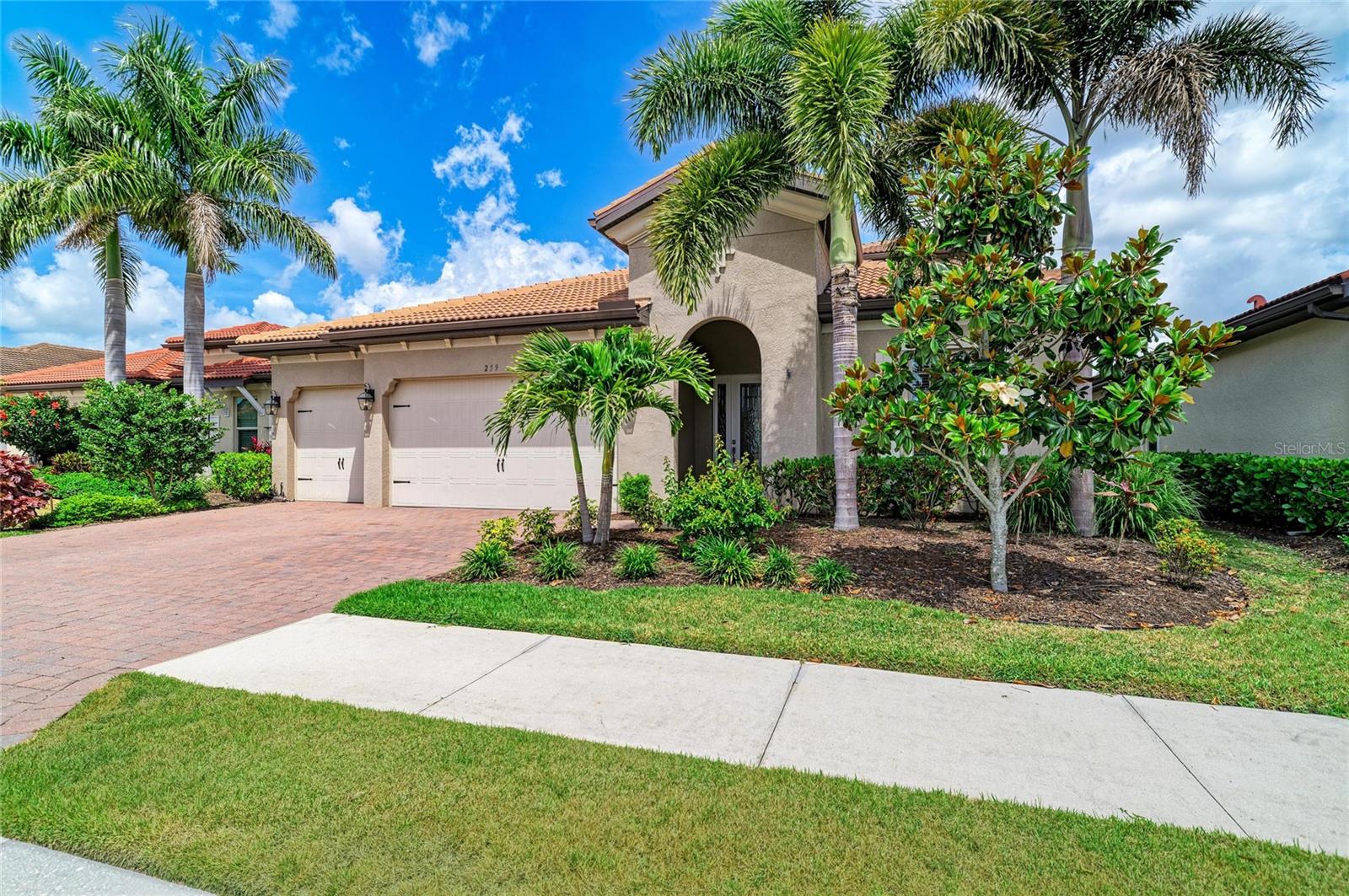 Image 8 of 100 For 259 Toscavilla Boulevard