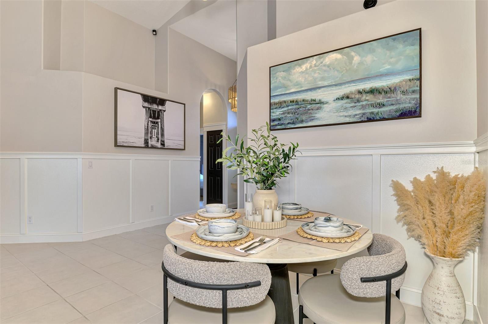 Image 13 of 44 For 5261 Highbury Circle