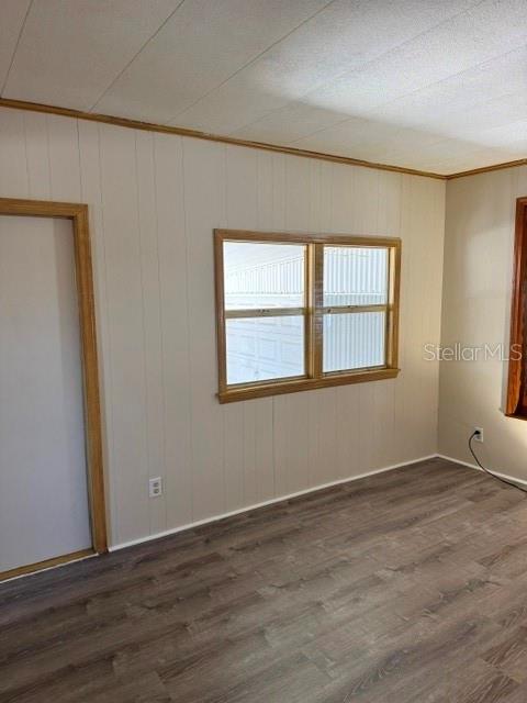 Image 11 of 52 For 110 52nd Avenue Terrace E