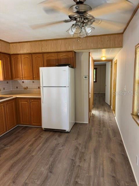 Image 21 of 52 For 110 52nd Avenue Terrace E