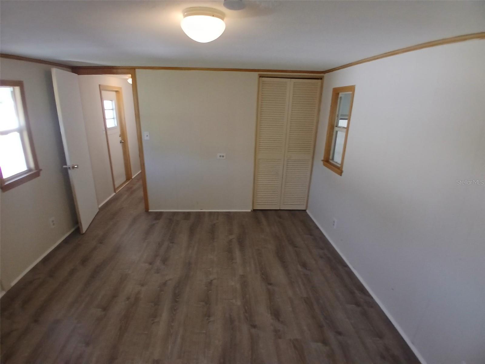 Image 31 of 52 For 110 52nd Avenue Terrace E