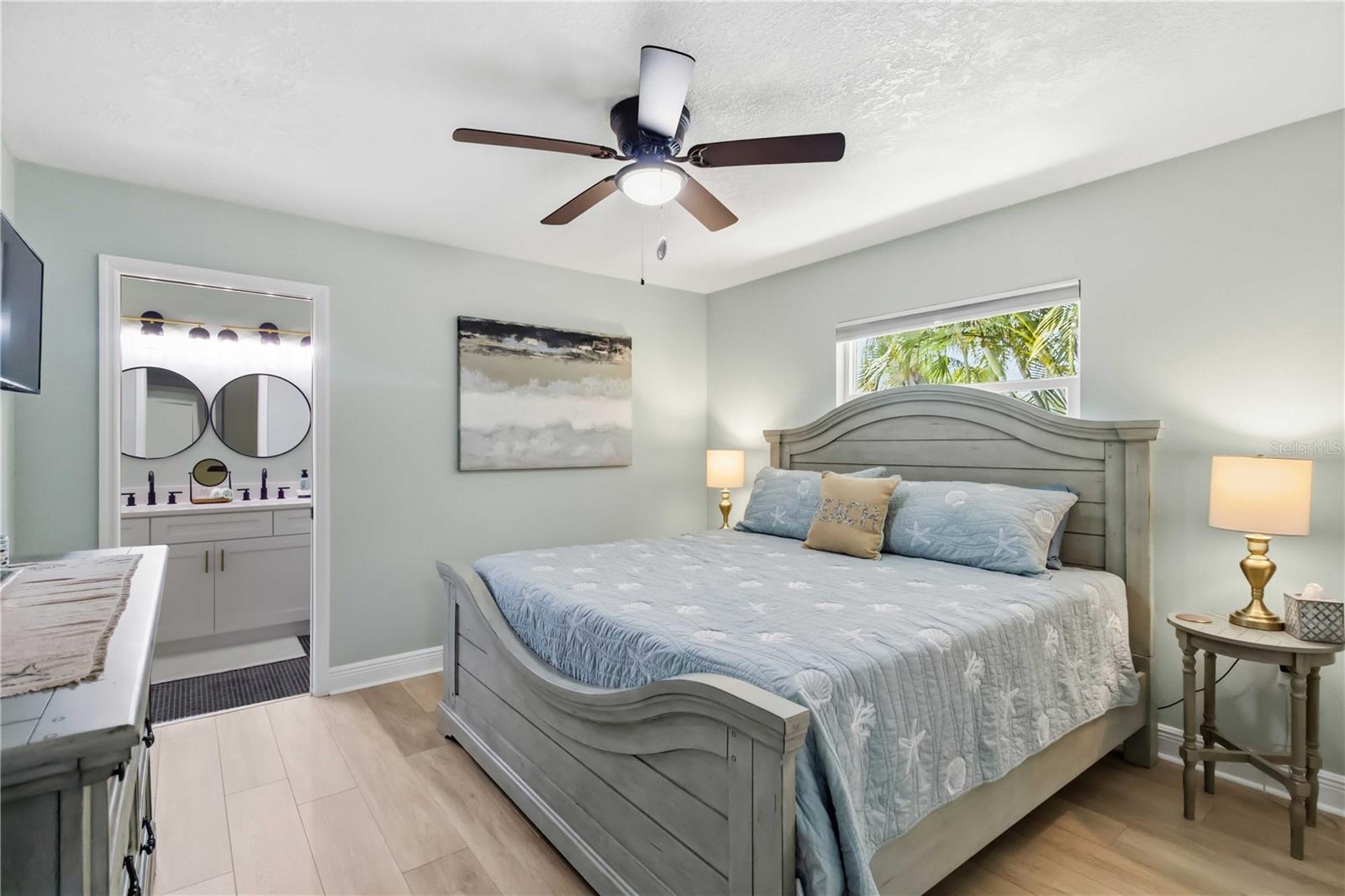 Image 30 of 66 For 8712 53rd Avenue W