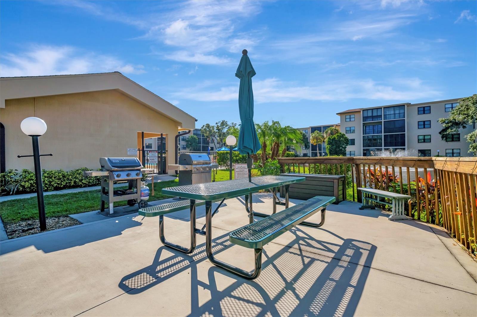 Image 41 of 45 For 505 30th Avenue W E303