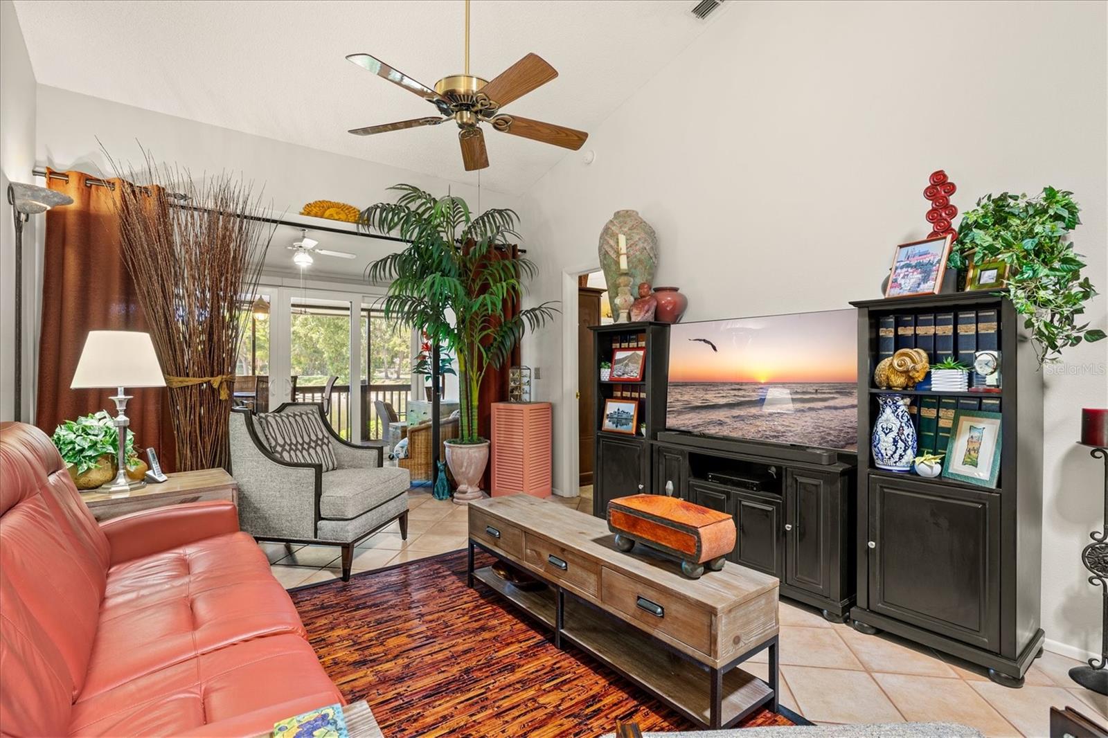 Image 18 of 65 For 4612 Park Lake Terrace N