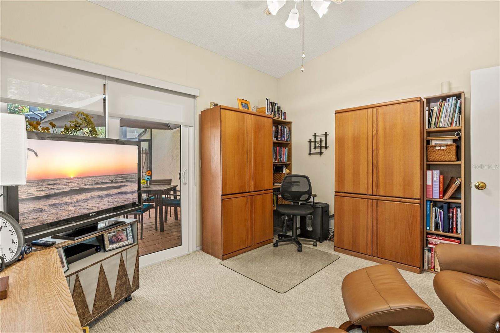 Image 32 of 65 For 4612 Park Lake Terrace N