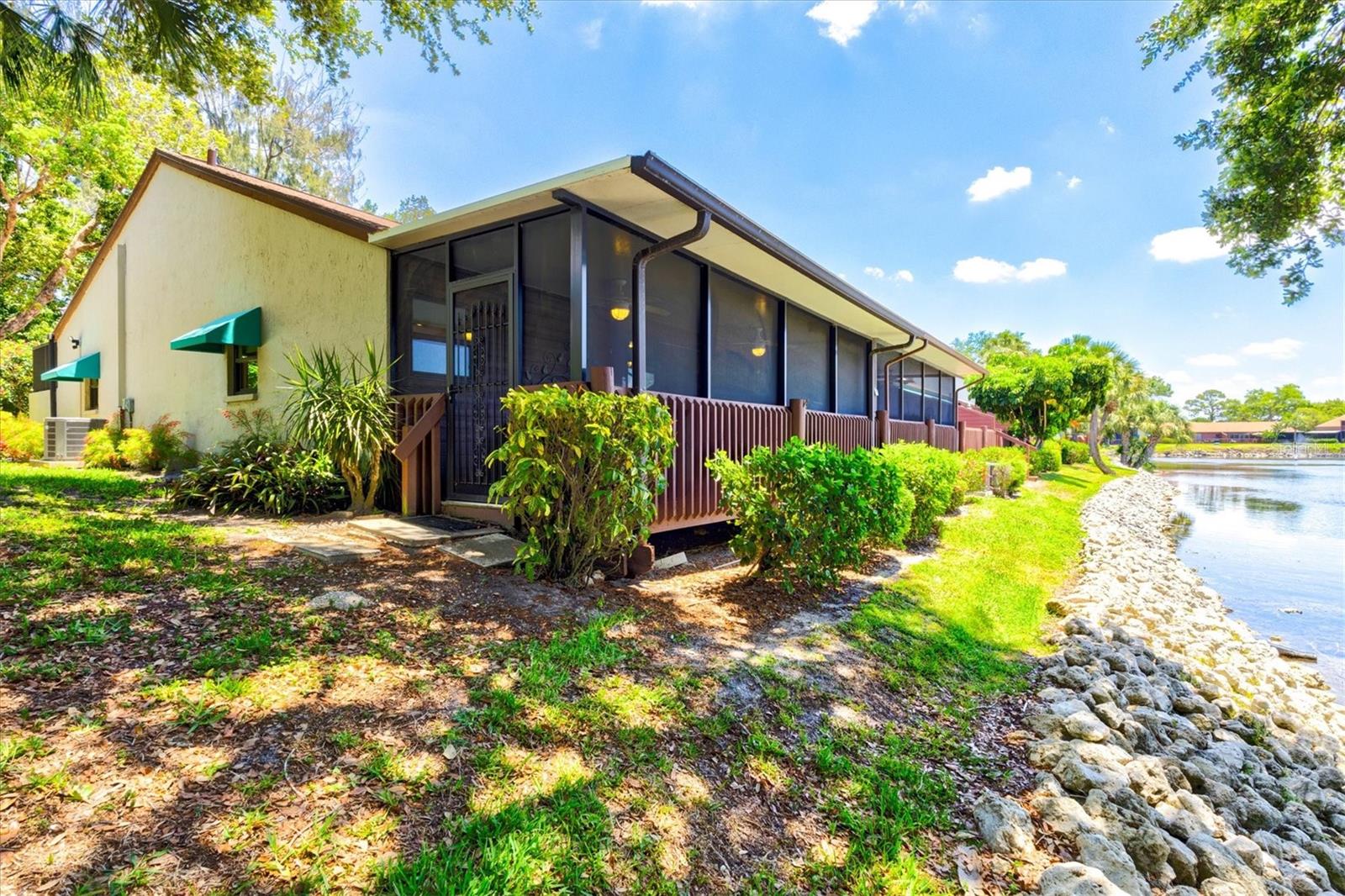 Image 34 of 65 For 4612 Park Lake Terrace N